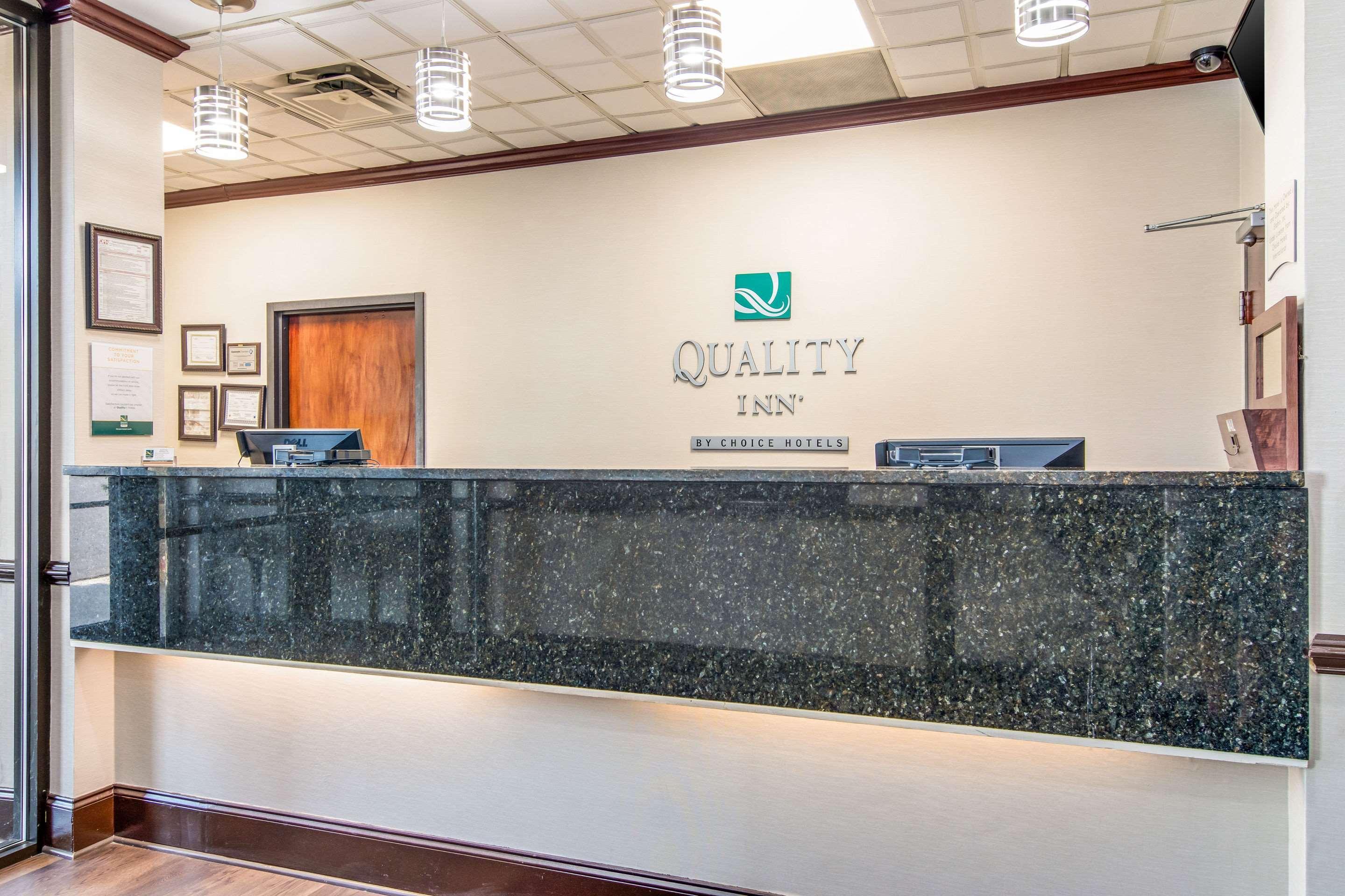 Quality Inn Suwanee I-85 Kültér fotó