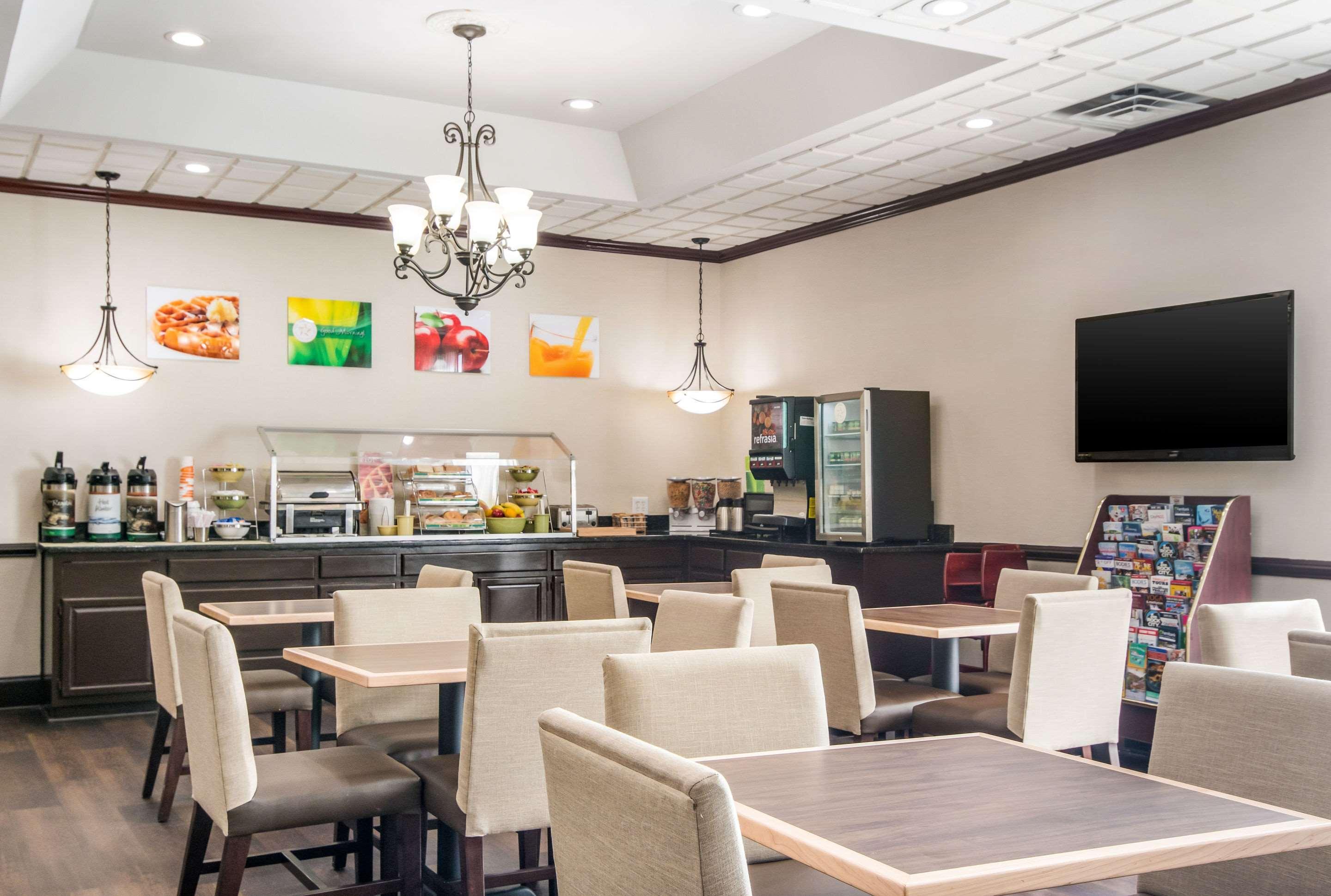 Quality Inn Suwanee I-85 Kültér fotó