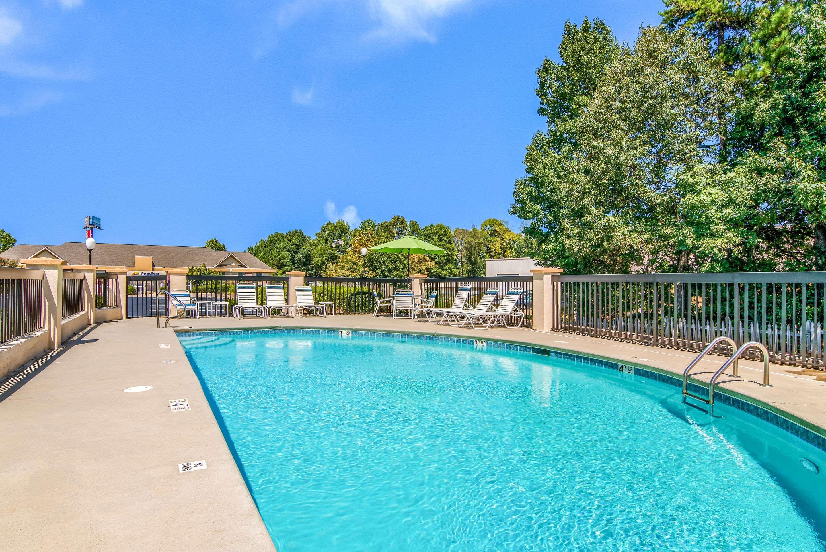 Quality Inn Suwanee I-85 Kültér fotó